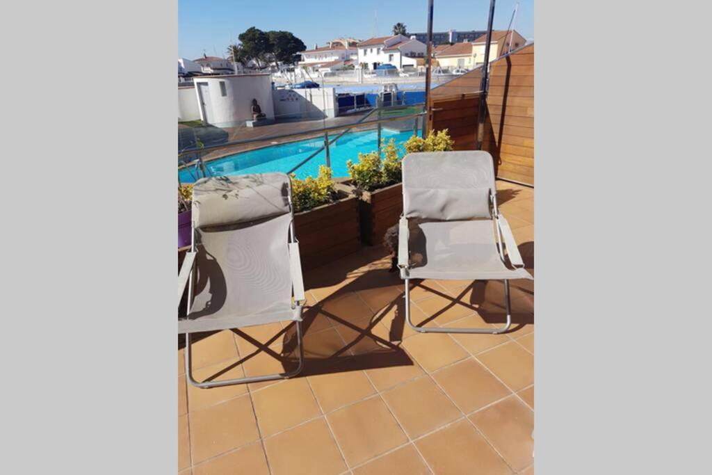 Appart Residence De Standing Calme Avec Piscine Roses Extérieur photo